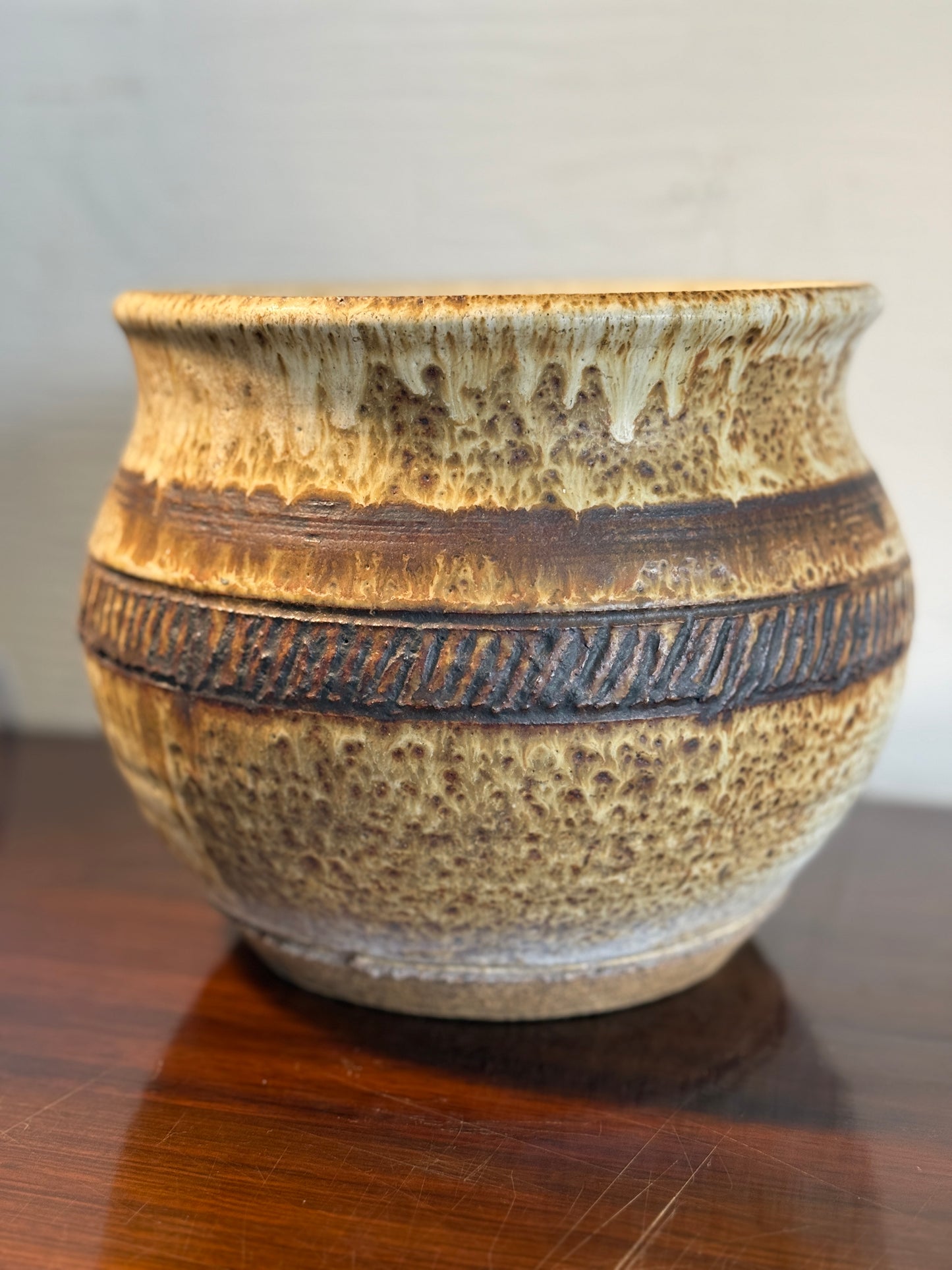 Leo Hansberry Ceramic Pottery · No. 2