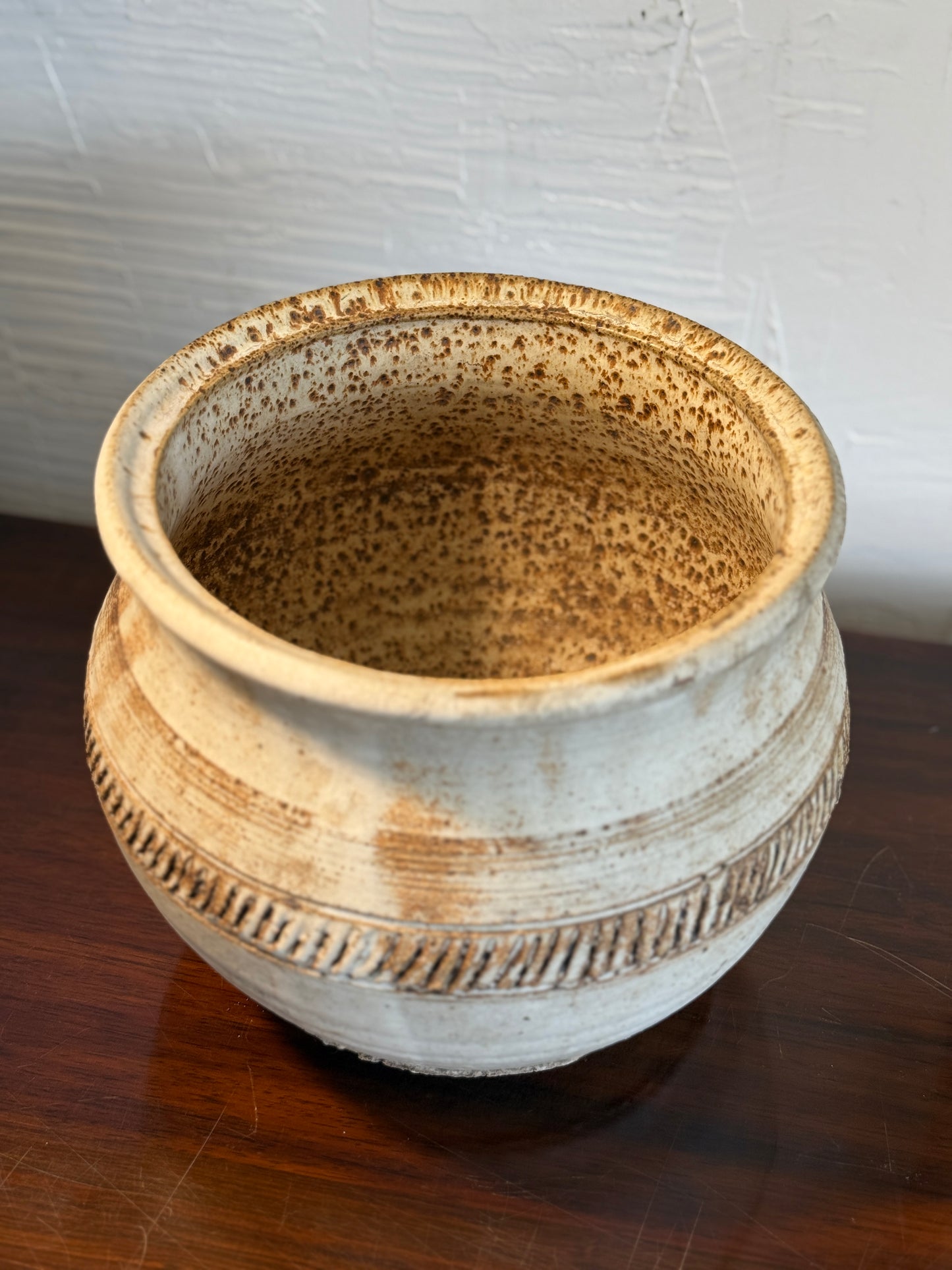 Leo Hansberry Ceramic Pottery · No. 2